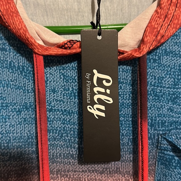 NWT Lily by Firmiana Red and Blue Hoodie Sweatshirt - Size Medium - Picture 4 of 6